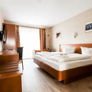 Blutenburg 3*, Munich Germany