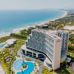 Курортный комплекс Aquamarine Beachfront &, Камрань