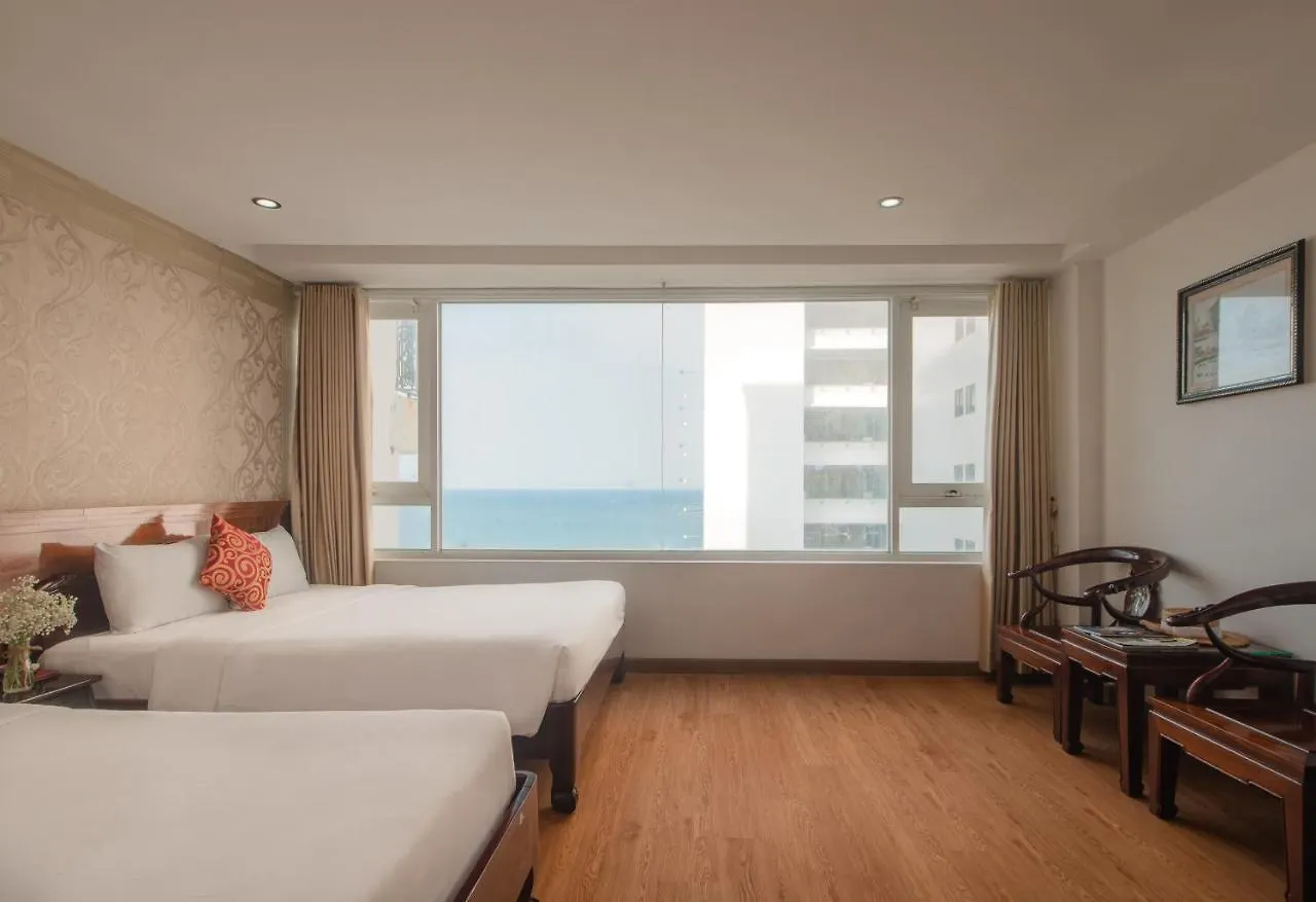 Le Soleil Hotel Managed By Nest Group Нячанг